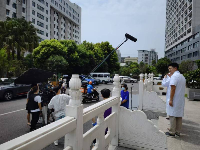 临川区广告片拍摄公司低成本实现高规格制作的诀窍